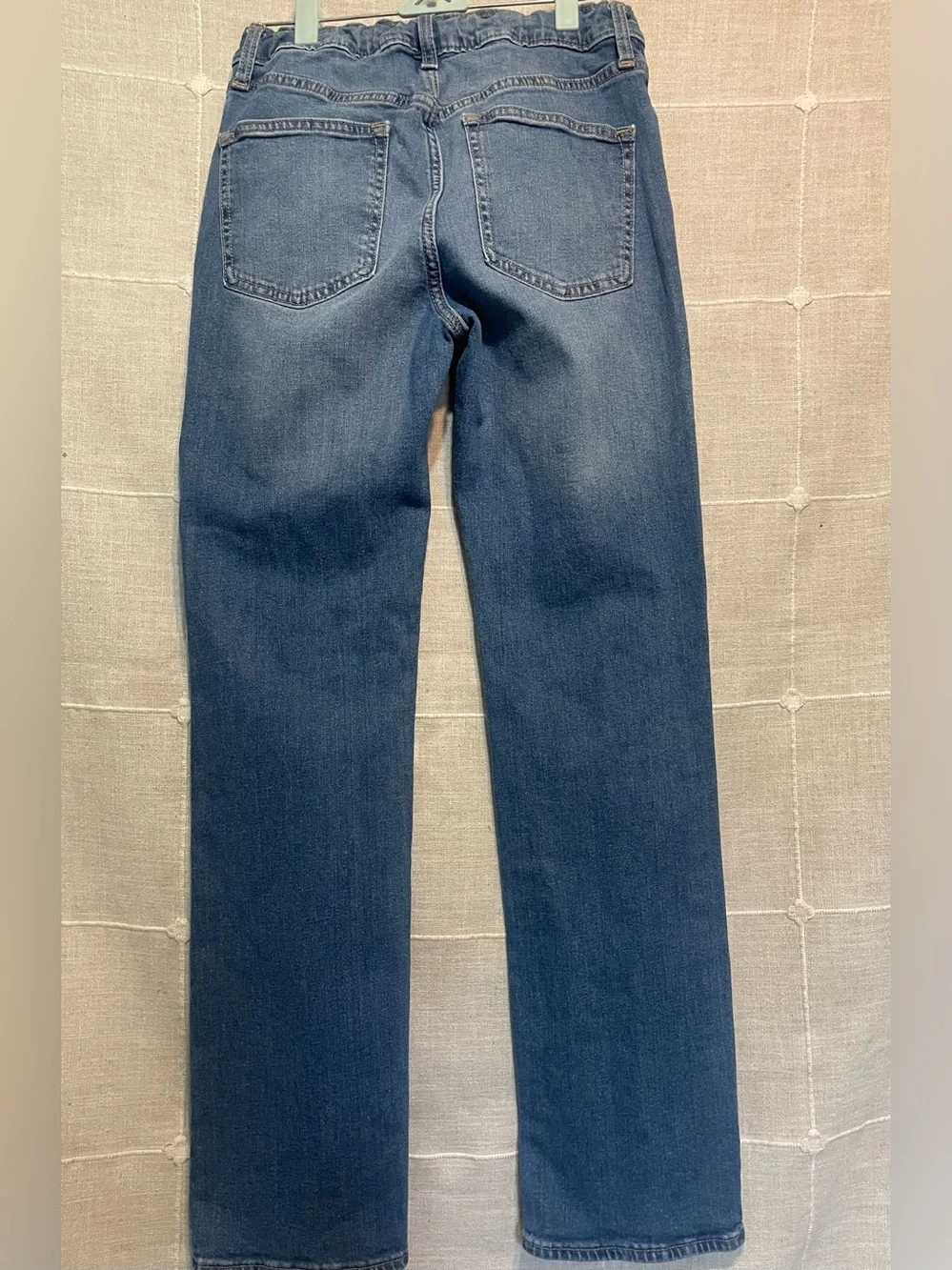 Boys Old Navy light wash denim. Size 16 straight